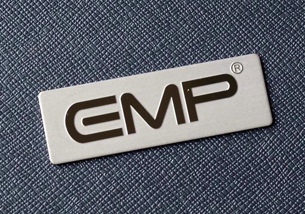 不锈钢腐蚀标牌